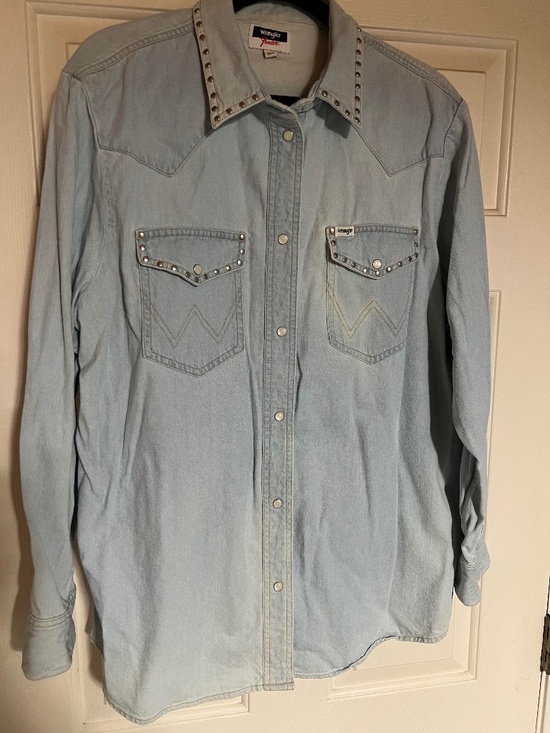 Wrangler Tops - Women's Wrangler x Fender Studded Lt Denim Shirt- XL